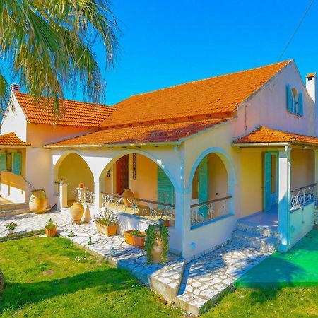 Villa Eftihia Nymfai ภายนอก รูปภาพ