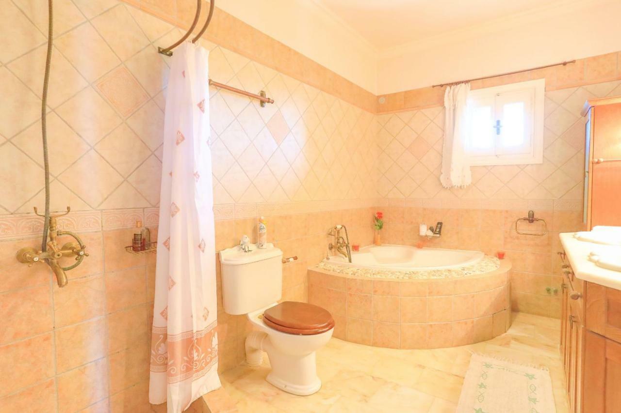 Villa Eftihia Nymfai ภายนอก รูปภาพ
