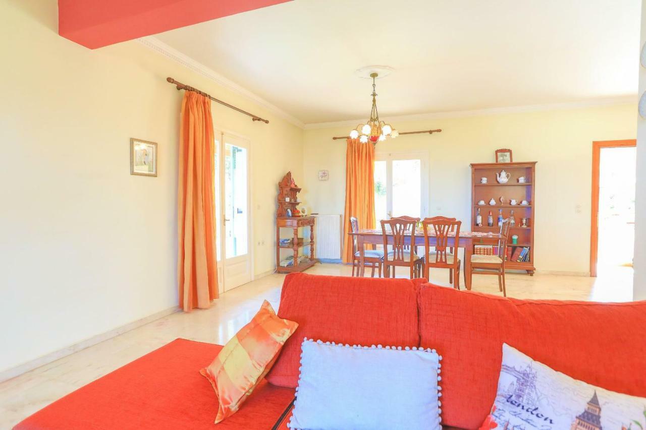 Villa Eftihia Nymfai ภายนอก รูปภาพ